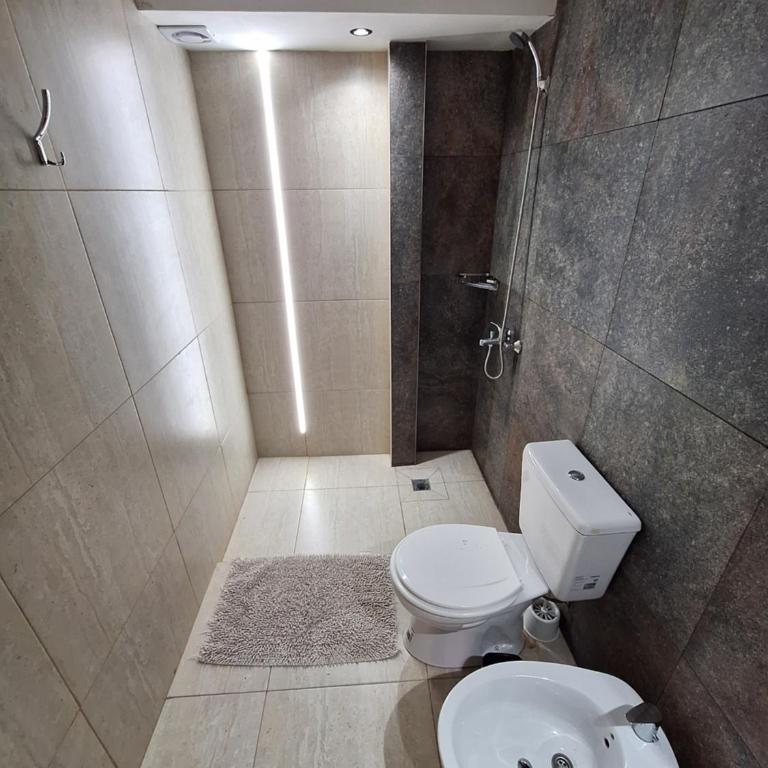 Complejo Turístico Mendoza - Apartamento con vistas a la piscina - 4