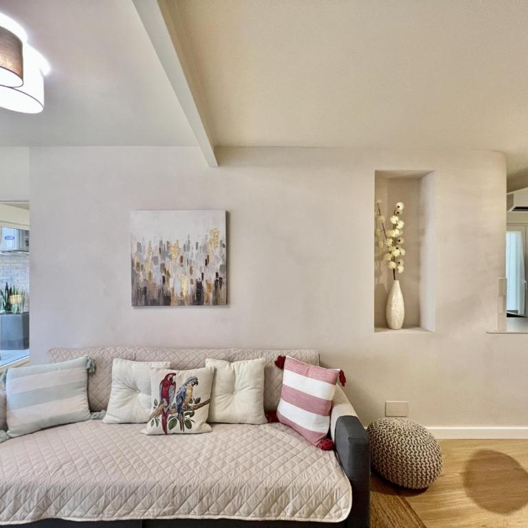 Cozy San Cristobal Apartment in Heart of Alicante - Apartment - 29