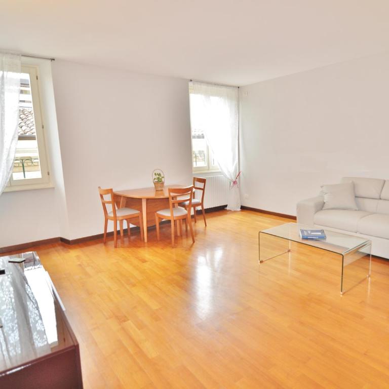 Aromi Piccolo Hotel - Spazioso Appartamento con 2 Camere da Letto - Edificio Separato - 2