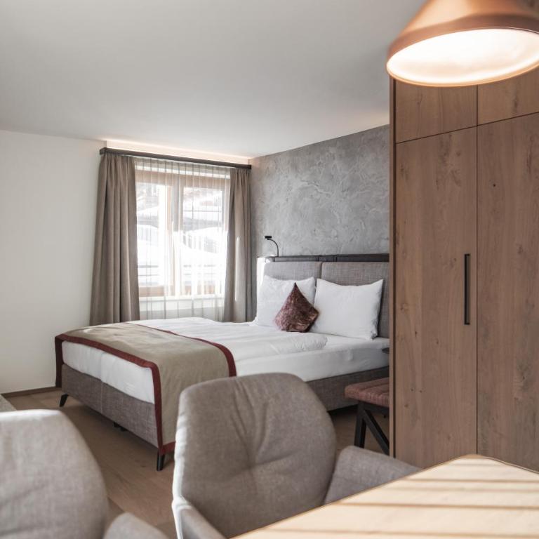Hotel Salzburg - Junior Suite mit Balkon - 4