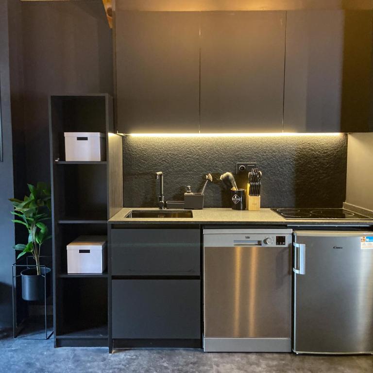 Modern Black Studio Penthouse En Valle De Incles - Parking Gratis l by BonesVacances - Apartamento de 1 dormitorio - 24