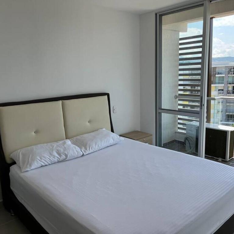 Disconnect, rest and enjoy. - Apartamento de 2 dormitorios con vistas a la piscina - 2