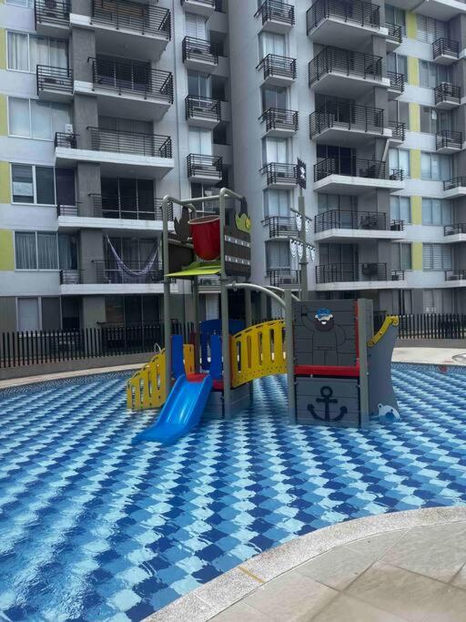 Disconnect, rest and enjoy. - Apartamento de 2 dormitorios con vistas a la piscina - 18