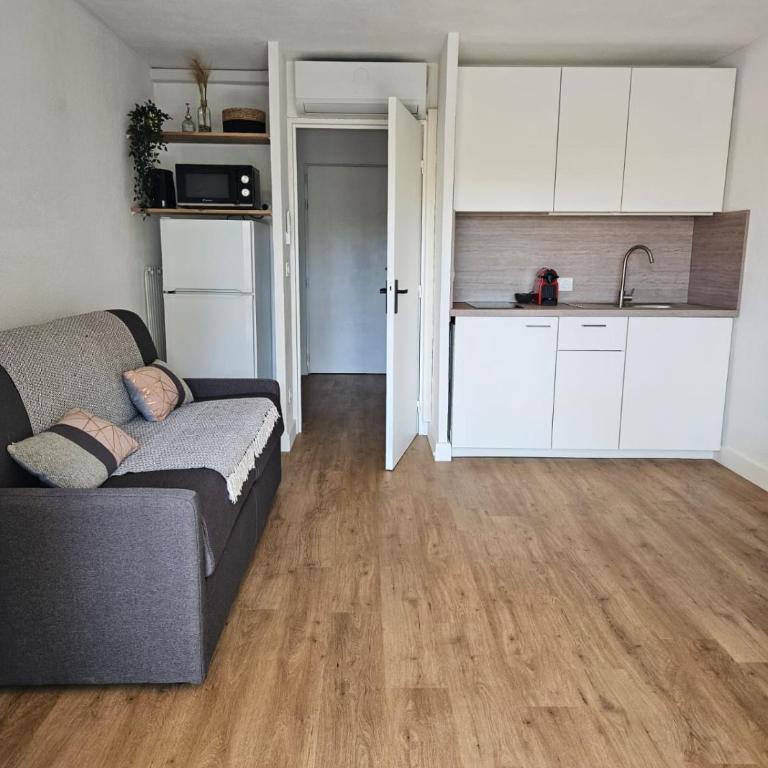 Studio Le Santa-Maria - Fréjus Plage - Tout à pied - Clim - Parking - WIFI - Tout confort - Deluxe Studio - 1