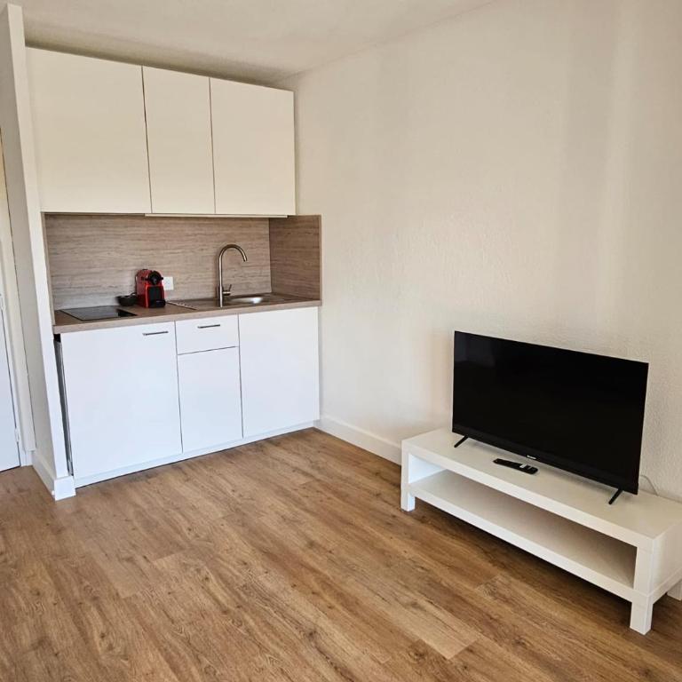 Studio Le Santa-Maria - Fréjus Plage - Tout à pied - Clim - Parking - WIFI - Tout confort - Deluxe Studio - 4