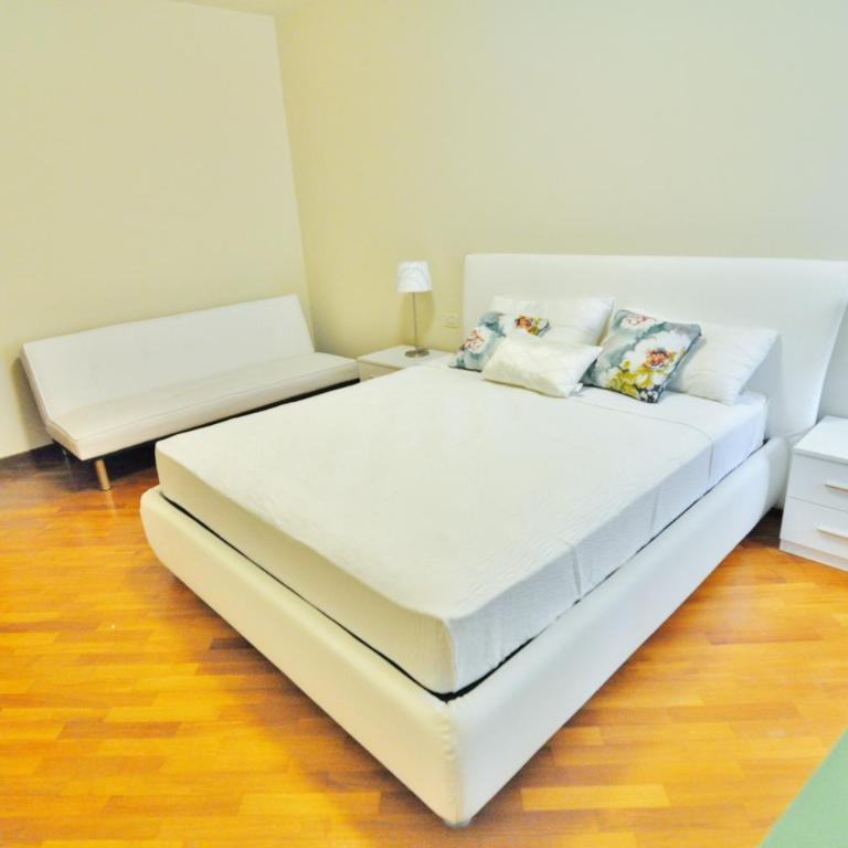 Aromi Piccolo Hotel - Spazioso Appartamento con 2 Camere da Letto - Edificio Separato - 21