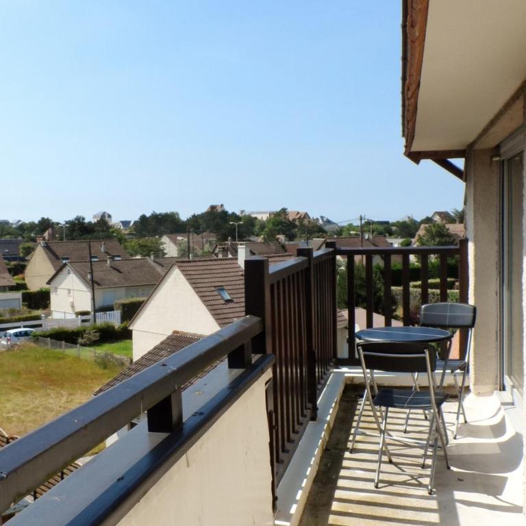 Appartement 3 pièces à Cabourg, 300m de la plage, 6 pers, balcons, parking, animaux acceptés - FR-1-487-296 - Appartement (6 Adultes) - 3