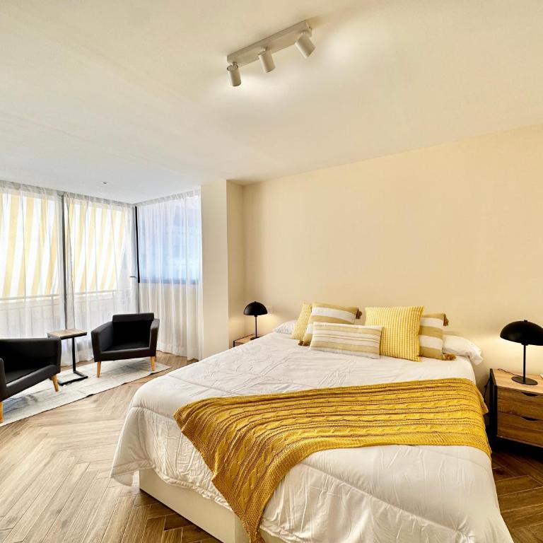 Newly Renovated Apartment in the Center of Marbella - EaW Homes - Two-Bedroom Apartment - 3