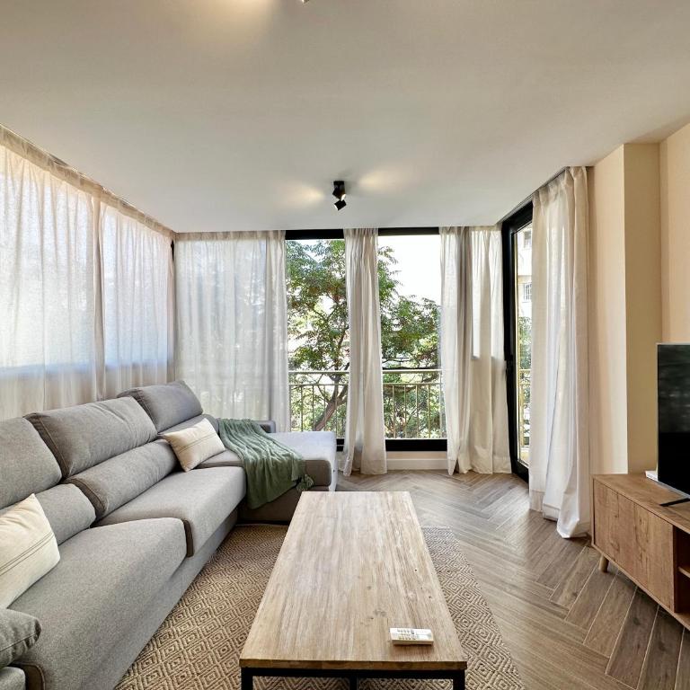 Newly Renovated Apartment in the Center of Marbella - EaW Homes - Two-Bedroom Apartment - 5