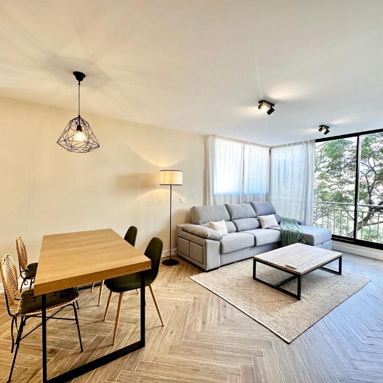 Newly Renovated Apartment in the Center of Marbella - EaW Homes - Two-Bedroom Apartment - 8