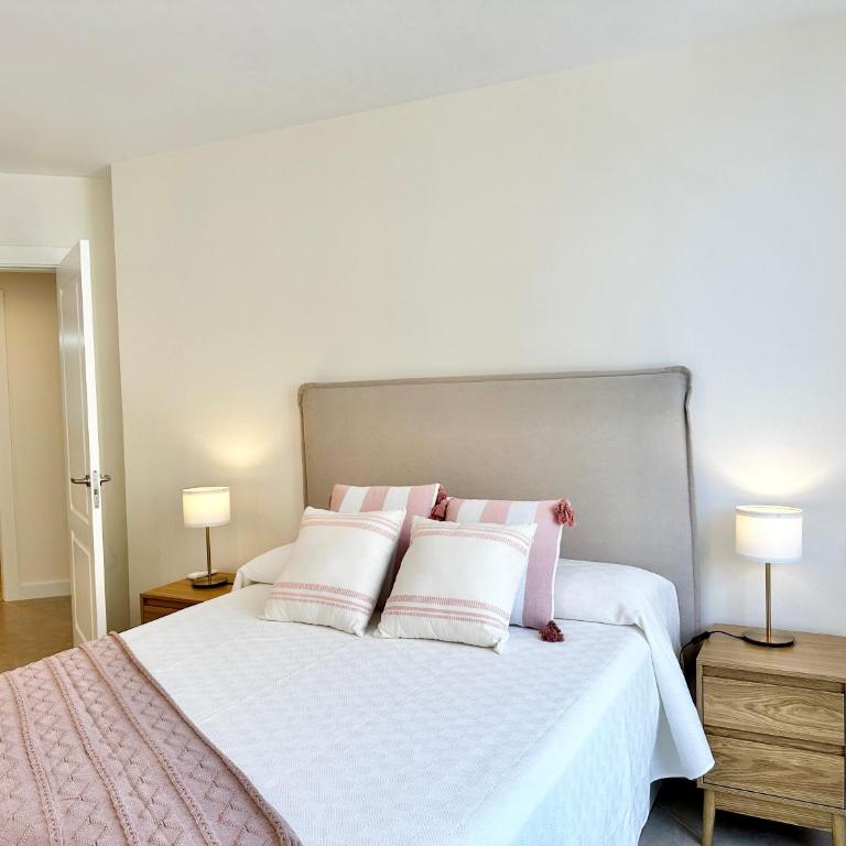Newly Renovated Apartment in the Center of Marbella - EaW Homes - Two-Bedroom Apartment - 11