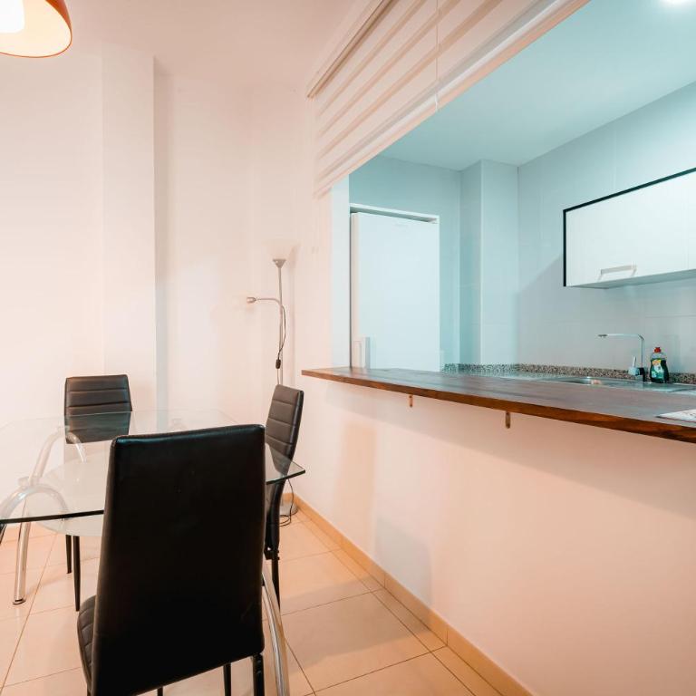 - Apartamento en Calle Elvira Albaicín - QH Elvira - Two-Bedroom Apartment - 16
