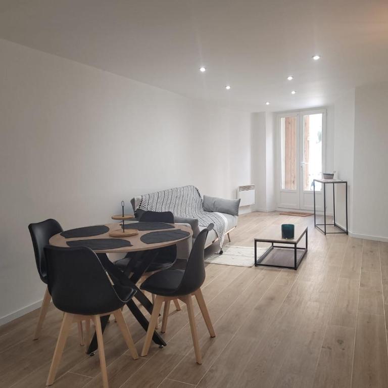 Cocon provençal au pied du Ventoux centre Malaucène linge & Wi-FI inclus - Apartment mit 1 Schlafzimmer - 10