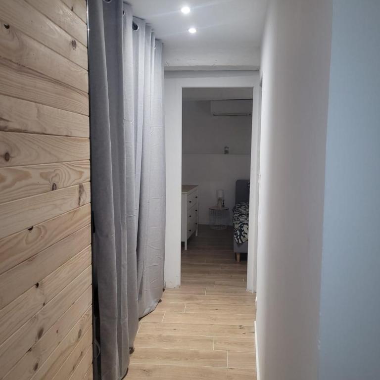 Cocon provençal au pied du Ventoux centre Malaucène linge & Wi-FI inclus - Apartment mit 1 Schlafzimmer - 5