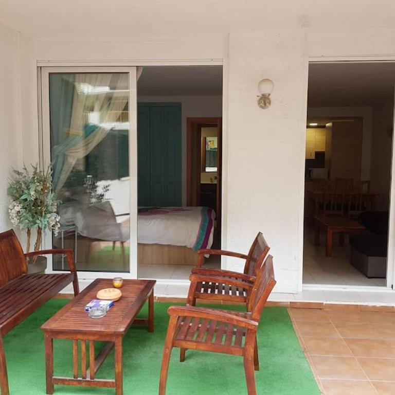 Apartamento terraza, WiFi, aire, piscina, golf - Two-Bedroom Apartment - 10