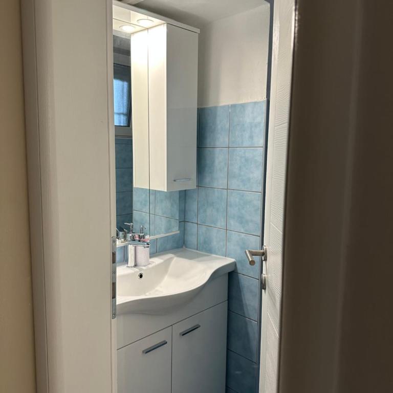 BLUE APARTMENT MOSTAR - One-Bedroom Apartment - 16