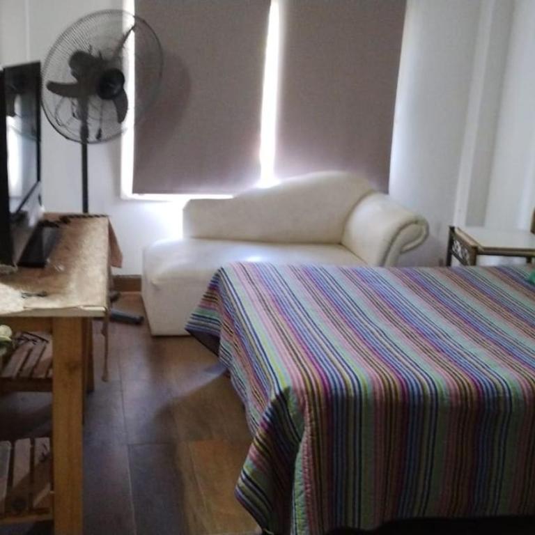 Casa Quinta con pileta Tortuguitas Bs As - Casa de 2 dormitorios - 37