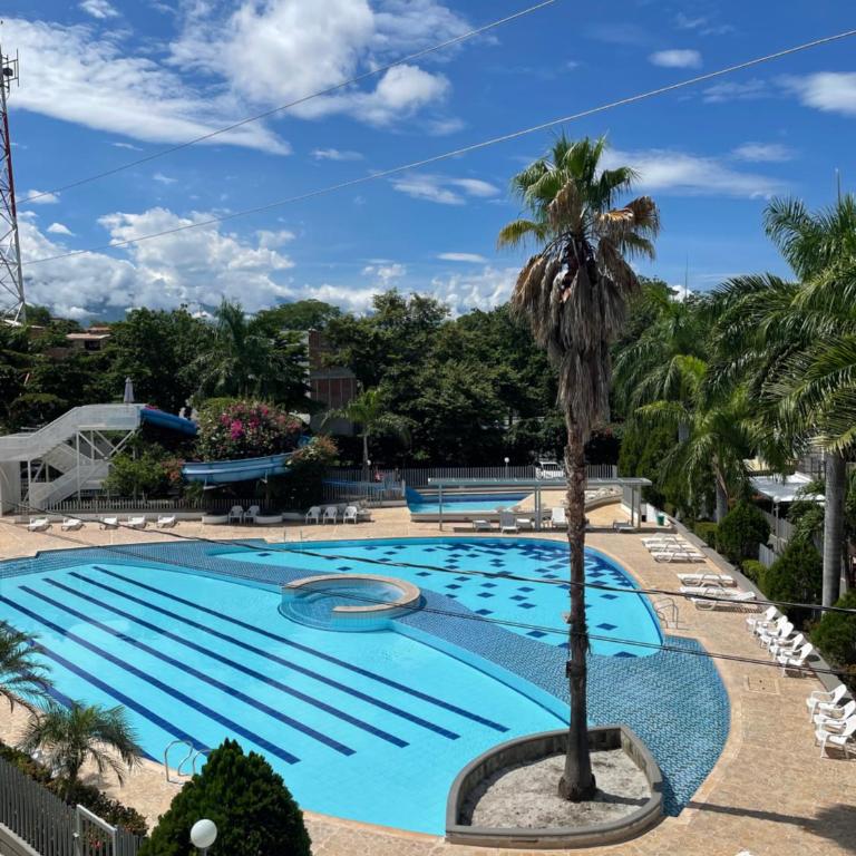 Apartasol Santafe de Antioquia 15 - Apartamento de 2 dormitorios - 1
