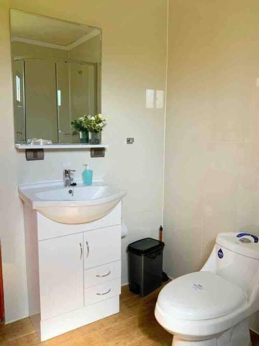 Linda y cómoda cabaña en un entorno natural - Casa con 1 dormitorio - 11