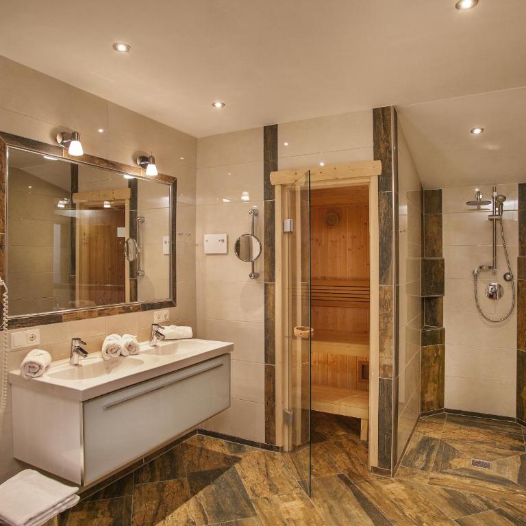 Apparthotel Talhof, Restaurant, Pool und Spa - Apartment mit 3 Schlafzimmern und Balkon - 3