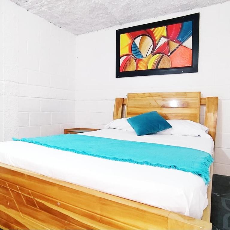 Hostal Vista Hermosa - Double Room with Private External Bathroom - 4