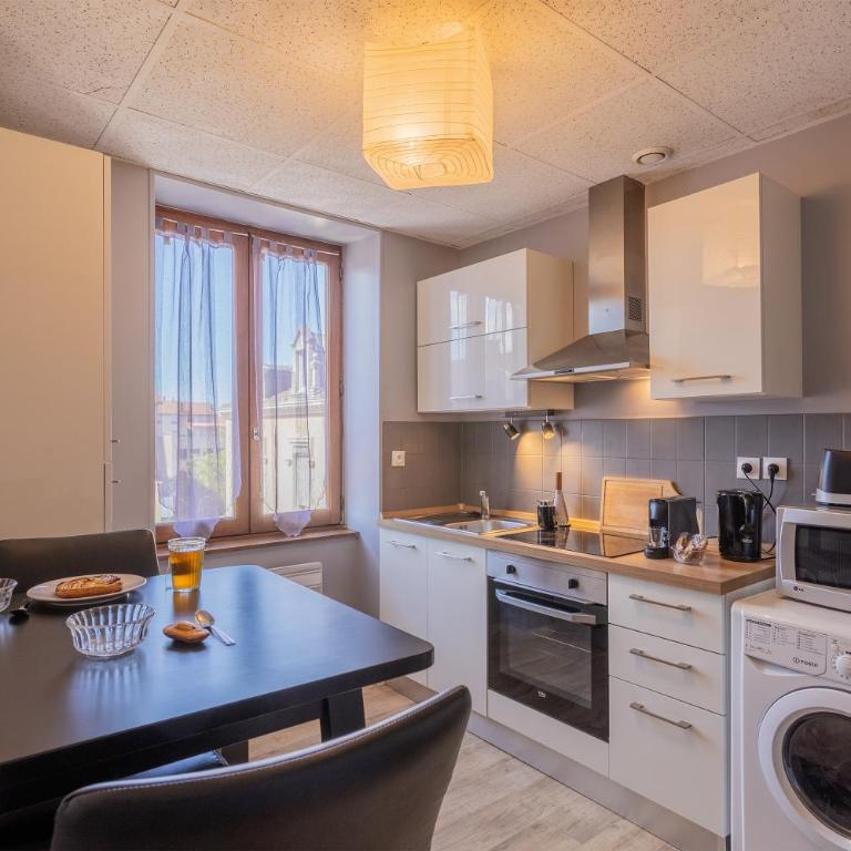 Le République-Gare-Centre ville - One-Bedroom Apartment - 5