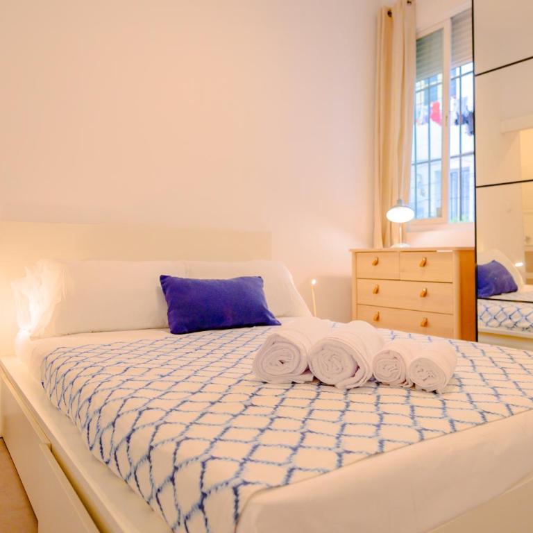 For You Rentals Encantadora vivienda de dos dormitorios en el Centro de Madrid Temporal REL100 - Apartamento de 2 dormitorios - 3