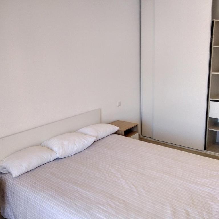 Residence les Etoiles - Appartement 2 Chambres - Vue sur Ville - 9