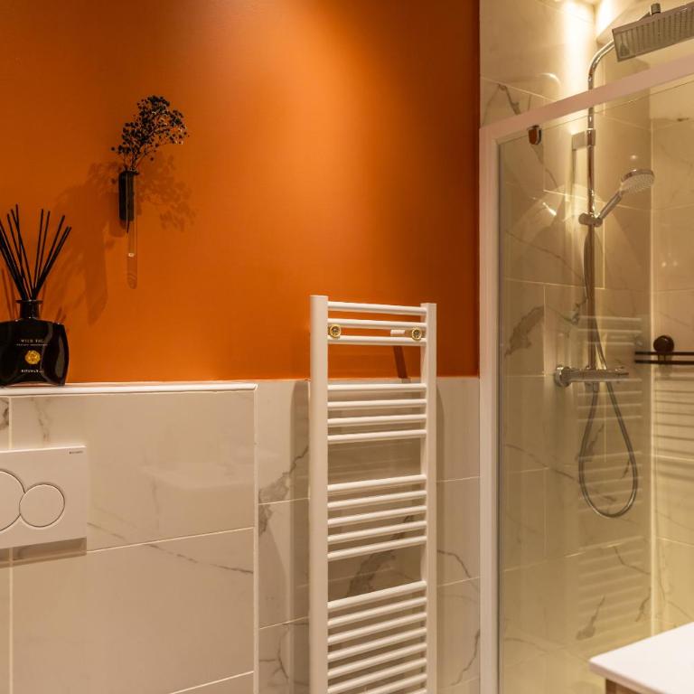 Host Inn Crafty Sūite - Appartamento con 2 Camere da Letto - 20