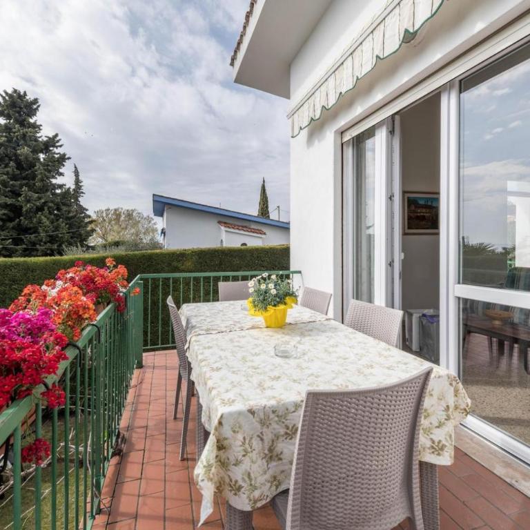 Collina degli Olivi - Appartamento con 2 Camere da Letto - 3