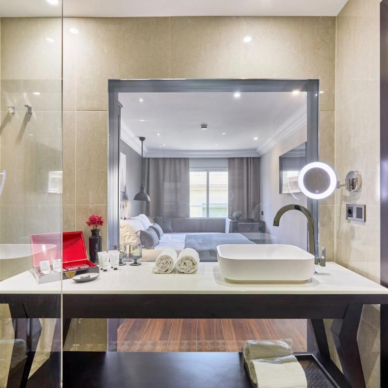 Hotel Cortes Rambla - Superior Double Room - 6