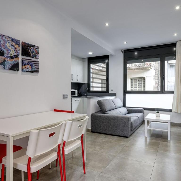 Urban Flats Vallirana - One-Bedroom Apartment - 13