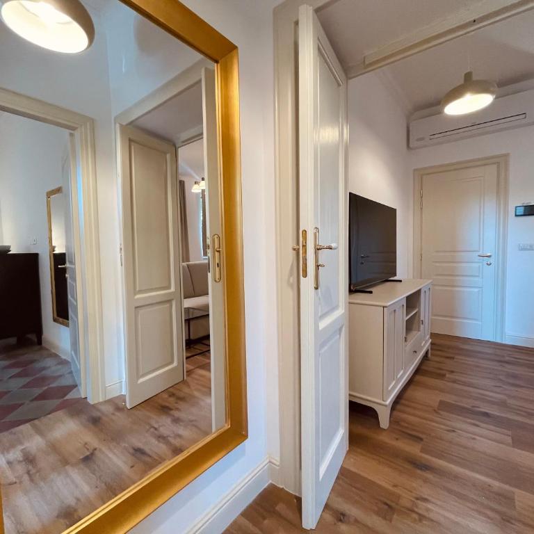 Palazzo Pitagora - Superior Suite - 16