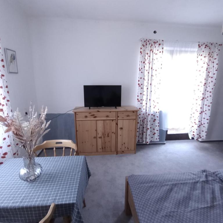Pension Bernhard - Doppelzimmer mit Balkon - 2