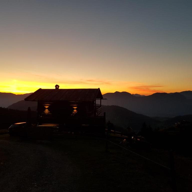 Almhütte Andrea - Two-Bedroom House - 9