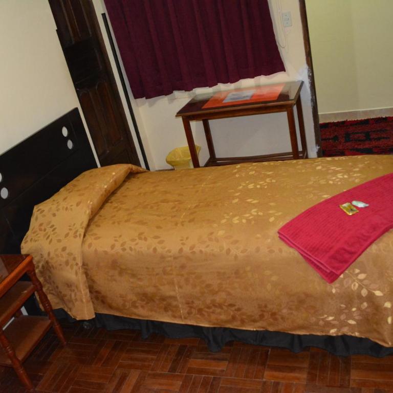 Julia Plaza Hotel - Single Bed in 5-Bed Dormitory Room - 4