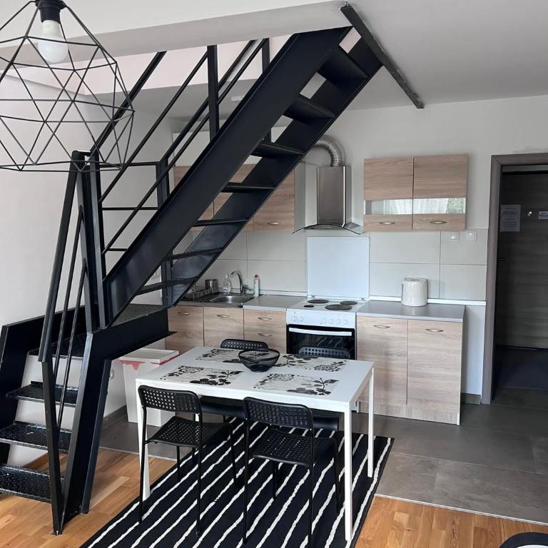 NIK - Apartman sa 2 Spavaće Sobe - 4