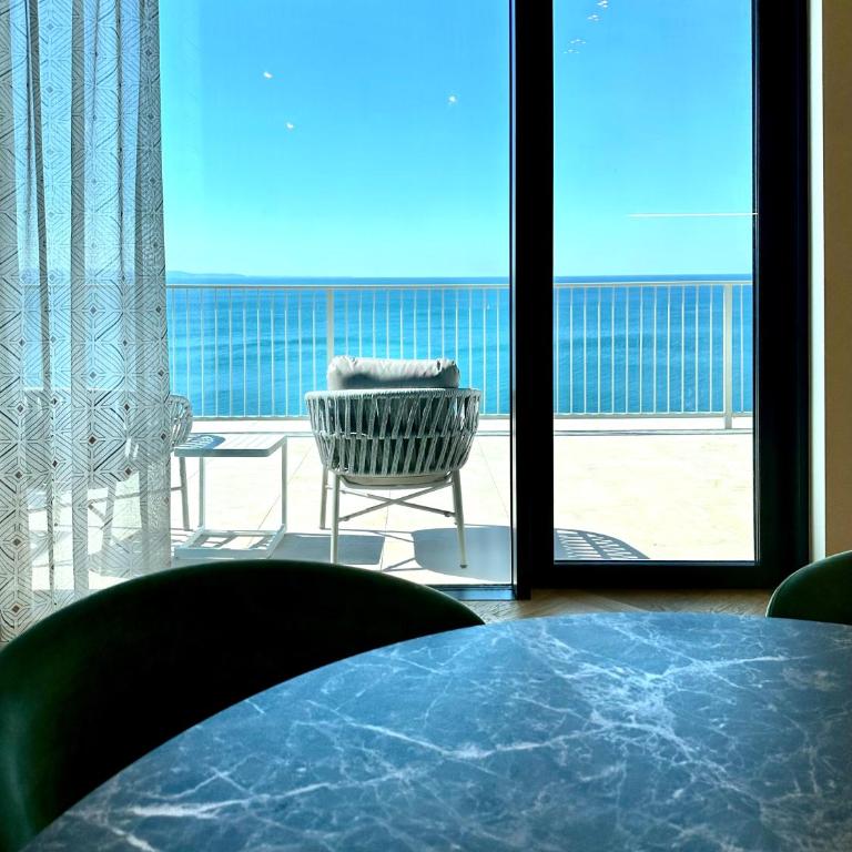 Maximilian Suites - Suite Deluxe con Terrazza e Vista Mare - 7