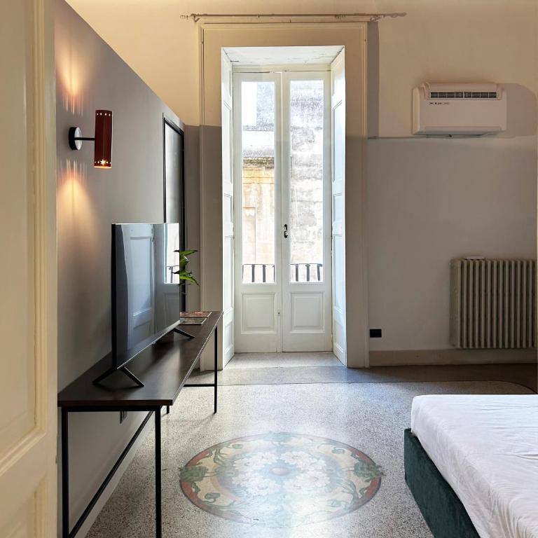 Roiss Haus Suites - Suite King con Balcone - 8