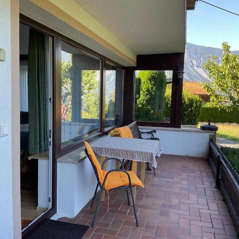 Comfortable apartment in a beautiful surrounding - Apartment mit 2 Schlafzimmern - 54