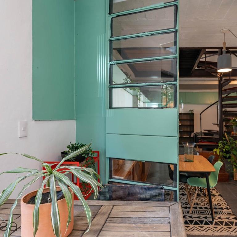 Comfortable Apt. w/ Terrace & Lovely Lighting 101 - Two-Bedroom Apartment - 9
