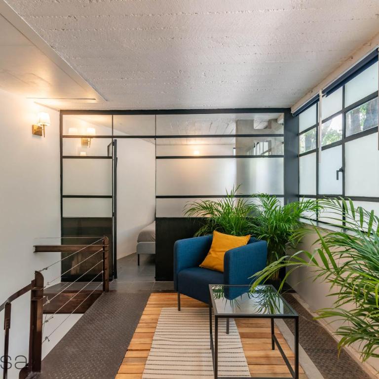 Comfortable Apt. w/ Terrace & Lovely Lighting 101 - Two-Bedroom Apartment - 19