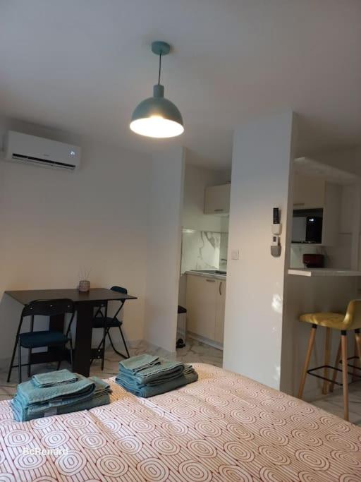 Appartement T1 Résidence Sporting 1er étage - Appartamento con 1 Camera da Letto - 2