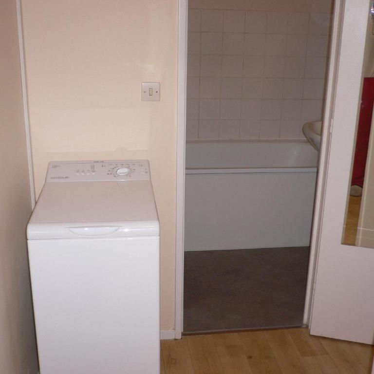 Bel appartement meublé et aménagé - Studio Supérieur - 3