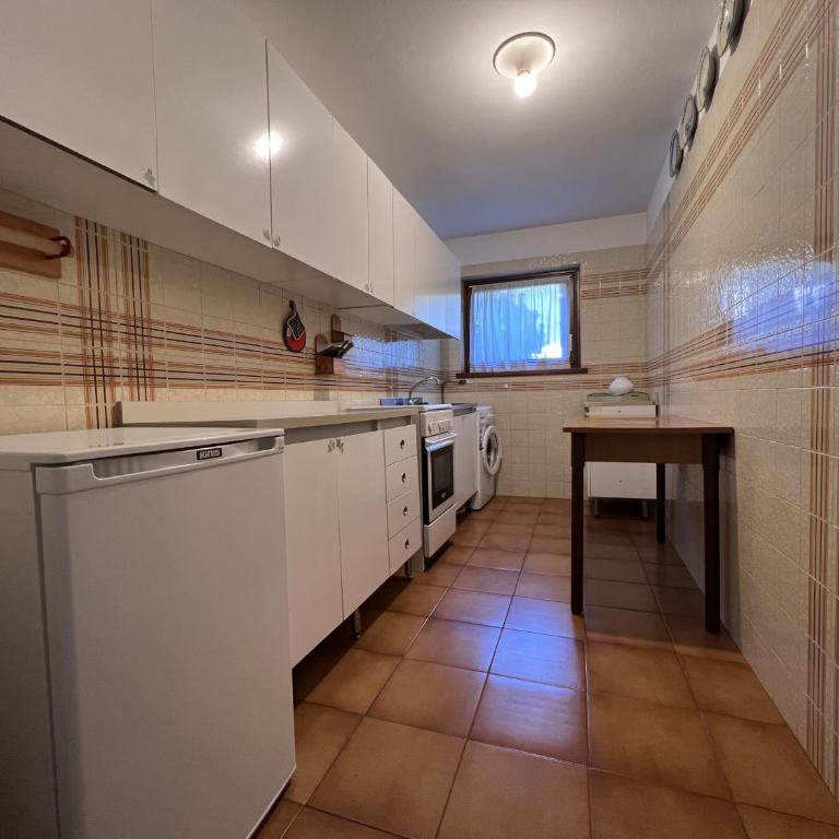 Appartamenti Residenza Alpina - Appartamento con 2 Camere da Letto - 7