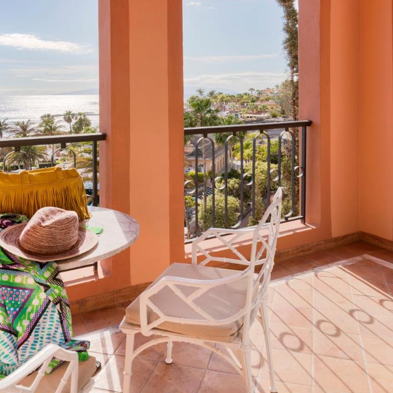 Bahia del Duque - Habitación Doble con vistas al mar (2 adultos + 1 niño) - 1