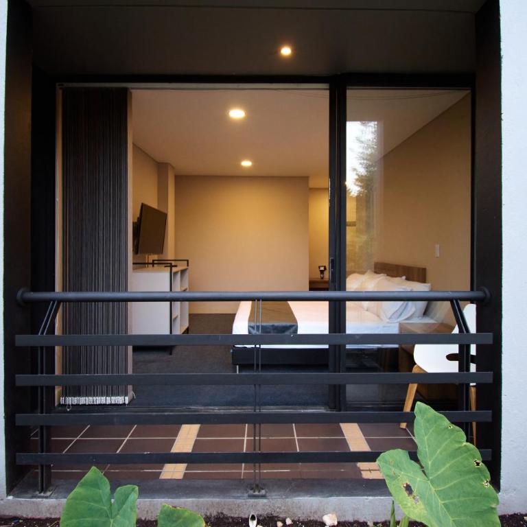 Kokumi by Bernalo Hotels - Habitación Doble con balcón - 8