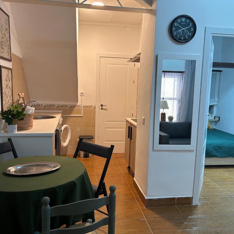 Private apartment in the Old Town "Center&Beach" - One-Bedroom Apartment - 10