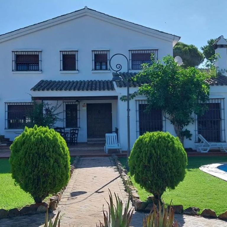 Gran Casa con Piscina Privada by Chiclana Dreams - Villa - 1