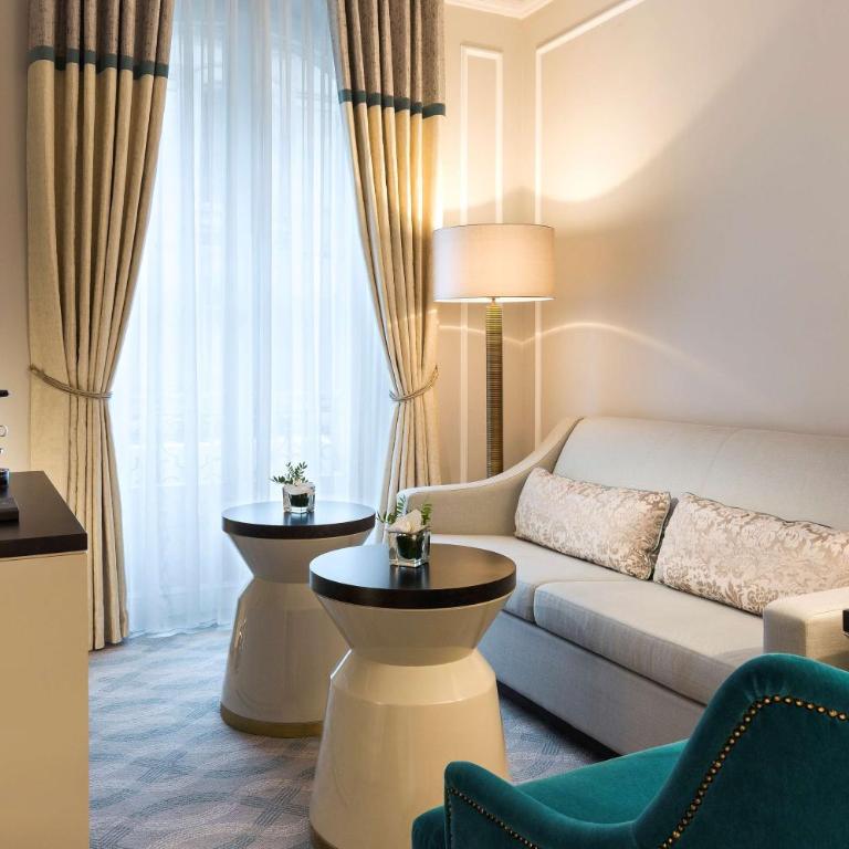 Hilton Paris Opera - Suite Junior Lit Queen-Size - 5